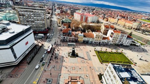 DA PRILAGODE POTREBAMA NIŠLIJA: Lokalna samouprava u gradu na Nišavi bavi se problemom javnog gradskog i prigradskog prevoza