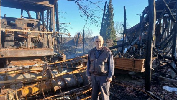 НАЈВИШЕ ЖАЛИ ЗА 100 ЛИТАРА РАКИЈЕ СТАРЕ ПОЛА ВЕКА: Пламен прогутао готово цело домаћинство Милинковића у Горњој Буковици