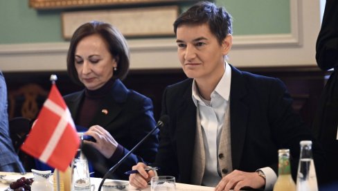 ANA BRNABIĆ: Što više blokaderi idu po svetu i govore loše o svojoj zemlji, to će naša naša borba i ljubav prema Srbiji biti jača (VIDEO)
