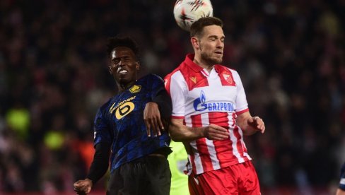 ЕЛШНИК УТУЧЕН ЗБОГ ИСПАДАЊА ОД ЛИЛА! Ово су прве речи Звездиног везисте!