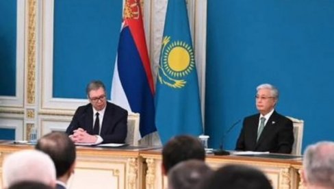 VUČIĆ U KAZAHSTANU: U Astani razmenjeno deset memoranduma o saradnji Srbije i Kazahstana