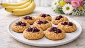 BANANA KEKSIĆI NA VODI: Posni užitak za 5 minuta pripreme