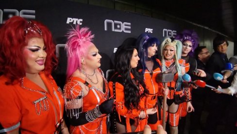 НАШ НАСТУП ЈЕ ПРАВА СИМБОЛИКА БАУШТЕЛЕ: Harem Girls и Ивана огласиле се пре изласка на сцену