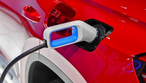 KAKO DO SUBVENCIJA OD 5.000 EVRA OD DRŽAVE: Počelo elektronsko prijavljivanje preko eUprave