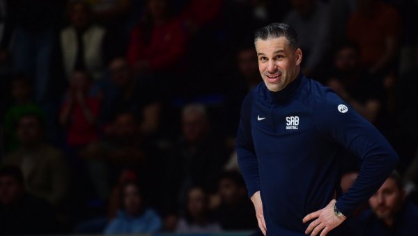 МОРАО ЈЕ ЈЕДАН ДА ОТПАДНЕ! Алимпијевић одредио списак од 12 играча за Турску!