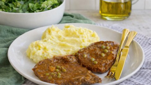 GOVEĆI ODRESCI U BOGATOM SOSU :Ukus pravog domaćeg ručka