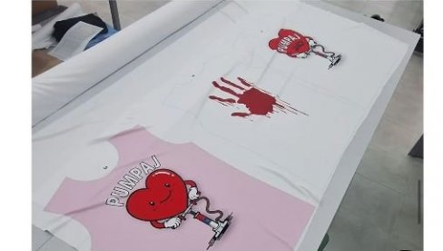 СКАНДАЛ БЛОКАДЕРА У КУЛИ: Штампали дресове за Хрвате и хвалили се (ФОТО)