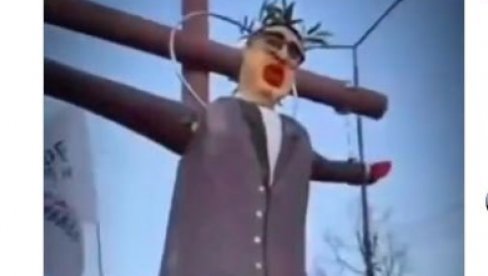 OVO BLOKADERI ŽELE DA URADE SA SRBIJOM: Vučić razapet na krstu je jasna poruka