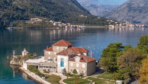 ЈУБИЛЕЈ ИНСТИТУТА ЗА БИОЛОГИЈУ МОРА: За 65 година 65 прича и сторија о Његошевим доласцима у палату Радоничића (ФОТО)