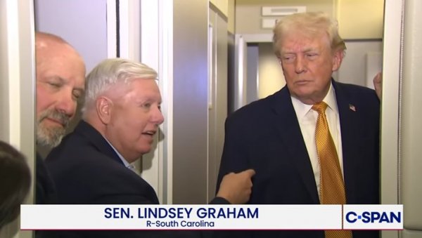 ТРАМПОВ САВЕЗНИК ОТКРИВА: Ова држава је следећа на удару (ВИДЕО)