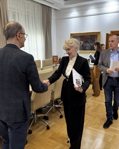 МАЦУТ СА ЛОНЧАРОМ И ЛАЗАРЕВИЋ: Тржиште лекова уредно снабдевено, лекови на рецепт међу најјефтинијима