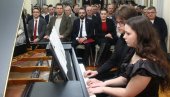 SVIRALI NA KLAVIRU MIHAILA VUKDRAGOVIĆA: Koncert talentovanih učenika muzičke škole u Gradskoj kući u Šapcu (FOTO)