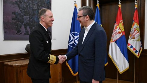 VUČIĆ SA KOMANDANTOM NATO: Insistirao sam na poštovanju Sporazuma iz Kumanova i Rezolucije 1244 (FOTO)