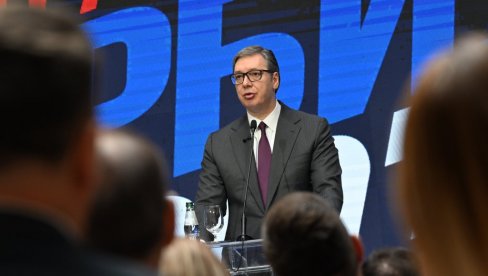 JEDINI NAČIN DA SE REŠE PROBLEMI NA KIM - RAZGOVORI Vučić: Čuvamo svoju politiku, principe, idemo u Evropu, ali razmišljamo o sebi