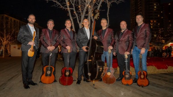 ОД СТАРОГРАДСКИХ ПЕСАМА ДО СТИХОВА БАЛАШЕВИЋА: Госпон Тамбураши премијерно у Сава Центру