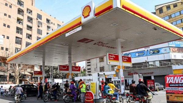 ПАКИСТАН УВОДИ РИГОРОЗНЕ МЕРЕ ШТЕДЊЕ: Нећете веровати на који начин покушавају да сачувају гориво