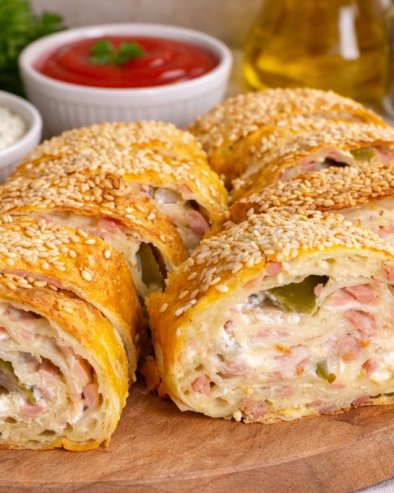 СЛАНИ РОЛАТ ОД ГОТОВИХ КОРА: Брз и укусан залогај