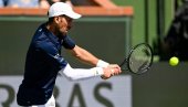 KATASTROFA! Novak Đoković otkrio zbog čega nosi rukav u Indijan Velsu