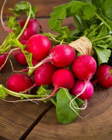 НИЈЕ СВЕ У БОЈИ: Ево како на пијаци одмах да препознате свеже ротквице