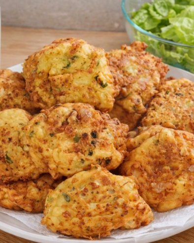 ХРСКАВИ УШТИПЦИ СА СИРОМ: Брз доручак готов за неколико минута