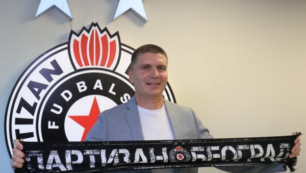 ТЕК ШТО СЕ ВРАТИО НА КЛУПУ! Благојевић добио сјајну вест!