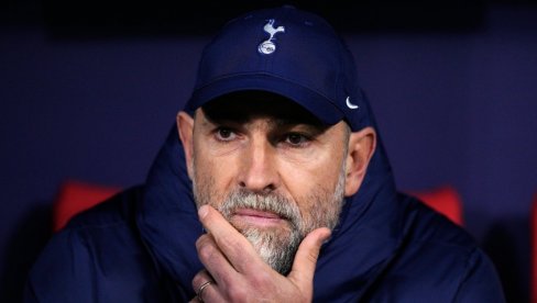 ТОТЕНХЕМ ГРАБИ КА ЧЕМПИОНШИШУ: Нови убедљив пораза Игора Тудора од кад је сео на клупу певаца