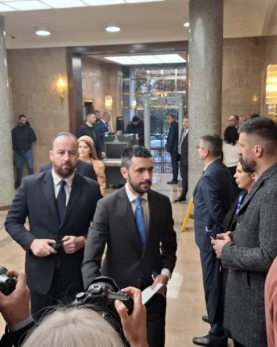 ВЕЋИНА ОПСТАЈЕ И У НОВОМ ХАОСУ: Шта би могла да донесе одлука посланика ДПС о бојкоту одбора, па и саме Скупштине