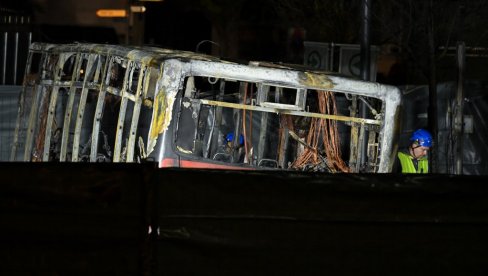 STRAVIČNI DETALJI TRAGEDIJE U ŠVAJCARSKOJ: Muškarac sa psihičkim problemima zapalio autobus u kom je stradalo najmanje šest osoba (FOTO)
