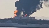 ИРАН НАСТАВЉА ДА УНИШТАВА ЕНЕРГЕНТЕ ШИРОМ ЗАЛИВА: Погодио складиште нафте у Оману (ВИДЕО)
