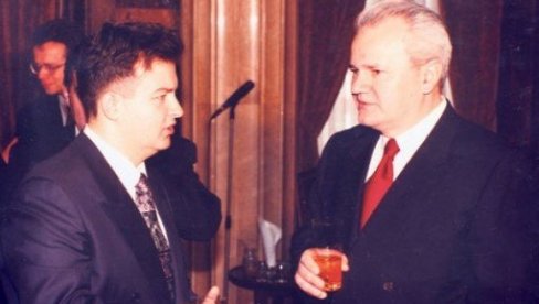 DAČIĆ O MILOŠEVIĆU: Sigurno je grešio na dnevno-političkom planu, ali je dao glavu za Srbiju na Vidovdan! Neka mu je večna slava!