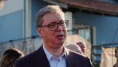 VUČIĆ U SEVOJNU: Predsednik u poseti porodici Raković