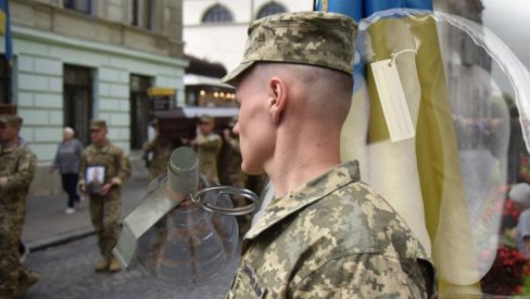 У ТЕЛУ УКРАЈИНСКОГ ВОЈНИКА НАЂЕНА ГРАНАТА? Леш враћен из Русије, хитно евакуисана мртвачница (ФОТО)