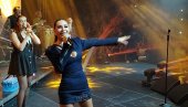 MUZIČKA NOĆ KOJA ĆE SE PAMTITI: Ceca Ražnatović pesmom oduševila publiku u Čačku (FOTO)