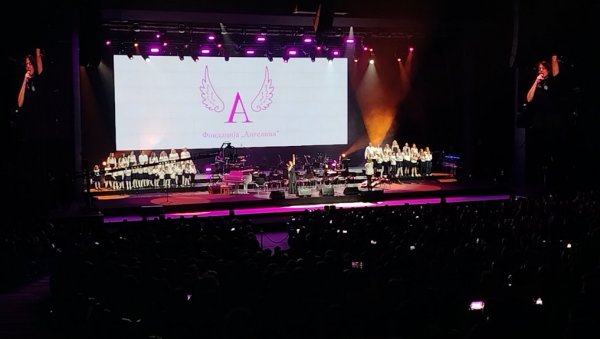 КОНЦЕРТ ЗА АНЂЕЛЕ: Сећање на трагично настрадале у Београду, Малом Орашју и Дубони 2023.  године (ФОТО)