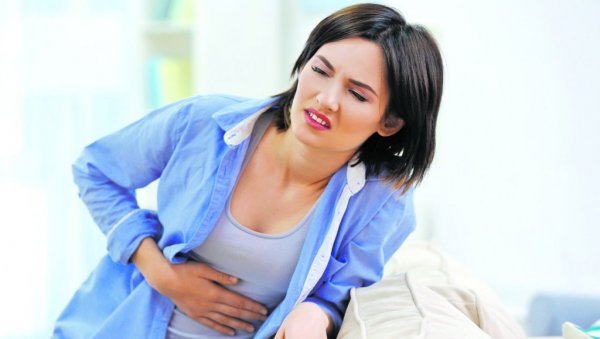 И ГЛАДОВАЊЕ И ПРЕЈЕДАЊЕ ШТЕТЕ ЖЕЛУЦУ: Ово су најштетније навике које могу да угрозе здравље вашег стомака