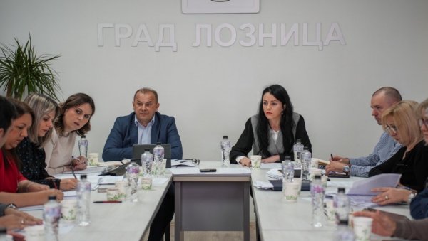 СВЕ ЗА ЂАКЕ И СТУДЕНТЕ: Одржана седница Градског већа у Лозници