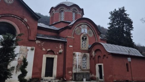 PEĆKU PATRIJARŠIJU PREDSTAVILI KAO VIZANTIJSKU CRKVU! Šiptari nemaju svoje kulturno nasleđe, pa kradu naše - Reagovalo Ministarstvo kulture