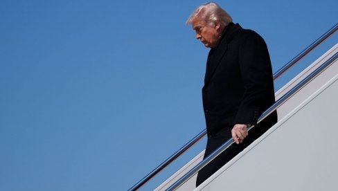 GUVERNER ŠOKIRAO SVE: Odobrio preimenovanje aerodroma Palm Bič po Trampu