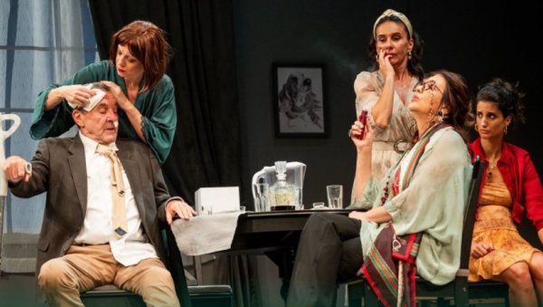 ЗАВЕСУ ПОДИЖЕ УДОВИЦА ЖИВОГ ЧОВЕКА ЗВЕЗДАРА ТЕАТРА: Вечерас ће у Јагодини почети 51. издање Дана комедије