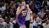 NBA LIGA OVO NIJE VIDELA 60 GODINA! Dok mu se privatni život raspada Luka Dončić je maestralan na košarkaškom terenu (VIDEO)