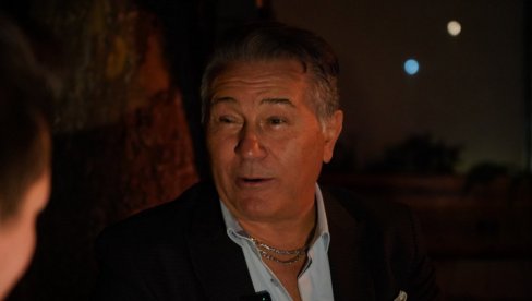 GODNIMA ĆUTALI Halid otkrio detalje afere sa poznatom pevačicom: Bilo je želje sa obe strane