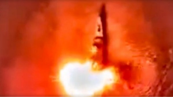 ПОГЛЕДАЈТЕ: Овако је уништен ирански брод у Каспијском мору (ВИДЕО)