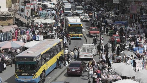 EGIPAT UVODI HITNE MERE ZBOG NAGLOG RASTA TROŠKOVA: Vlada naredila zatvaranje prodavnica, tržnih centara i restorana