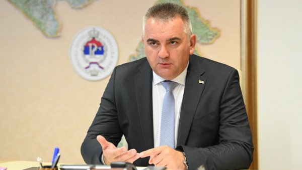 НИСМО ПРОДАЛИ ПРИРОДНА БОГАТСТВА АМЕРИКАНЦИМА: Премијер Републике Српске за Новости - Србија је нама одувек матица