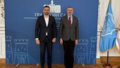РАЗГОВАРАЛИ О БУДУЋОЈ САРАДЊИ: Сусрет градоначелника Новог Сада и амбасадора Украјине