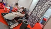 STUDENTSKI,  A KAO DA JE IZ NAJBOLJE FABRIKE BOLIDA: Tim akademaca Drumska strela predstavio novi model trkačkog vozila (FOTO)
