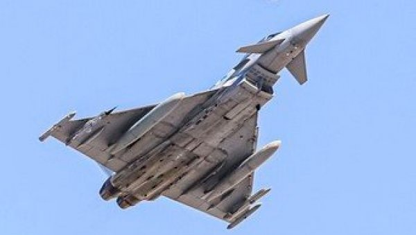 БРИТАНСКЕ СНАГЕ СРУШИЛЕ 14 ИРАНСКИХ ДРОНОВА НАД ИРАКОМ: Највећи број  пресретнутих летелица у једном нападу од почетка рата