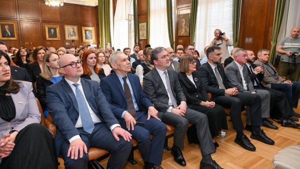 У МАТИЦИ СРПСКОЈ  ПОКЛОН БИБЛИОТЕКЕ РУСИЈЕ:  Израђен системски оквир за обнову фонда руске књиге у БМС