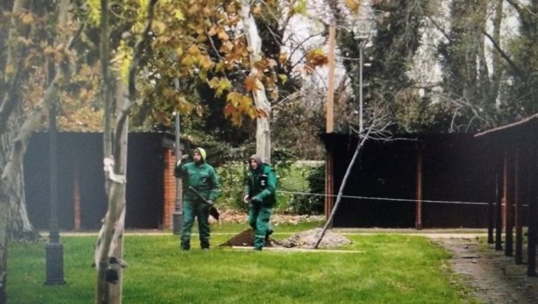 ДЕЗИНФЕКЦИЈА И ДЕЗИНСЕКЦИЈА КАБИНА НА ШТРАНДУ : Радови на купалишту у Новом Саду