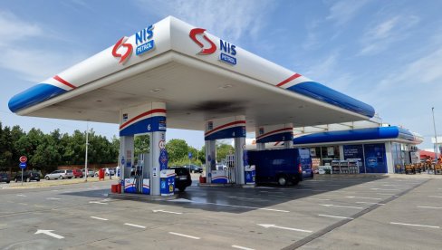 VUČIĆ O NIS: MOL želi nastavak razgovora, očekujem povoljne vesti o produženju licence